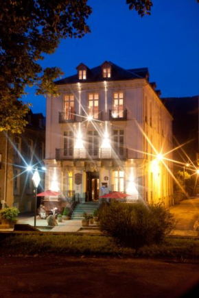 Отель Hôtel Aquitaine  Баньер-Де-Люшон